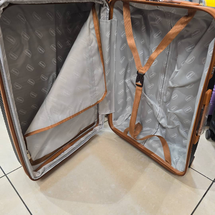 کیف آرایشی تایتن مدل G66 سایز "14