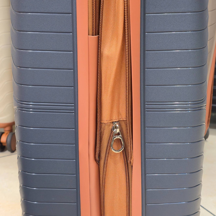 سری چمدان 4 تیکه ریبار X55