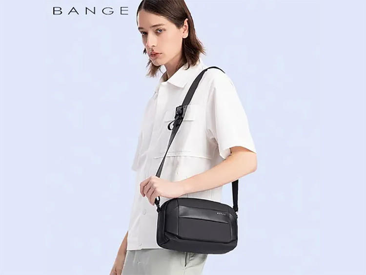 کیف دوشی Bange مدل 7717